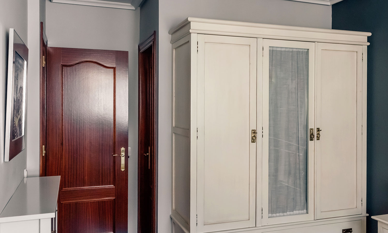 Insumos para muebles de interiores y puertas: la elección del experto